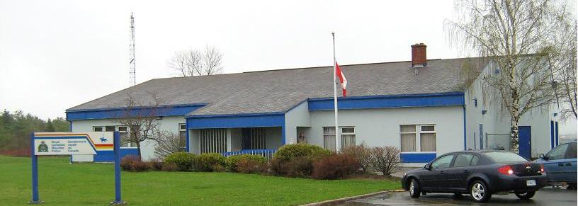 P36779hwindsordet front 20150325191046.370 x