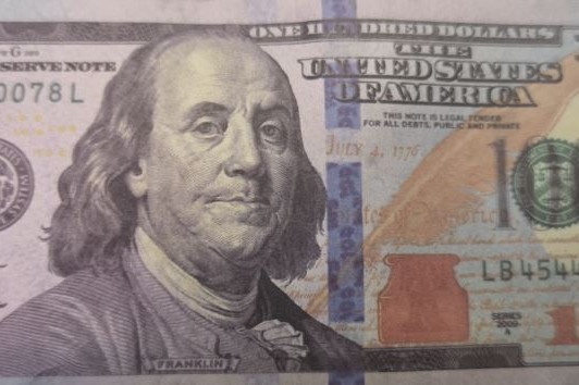 counterfeit $100 US bill